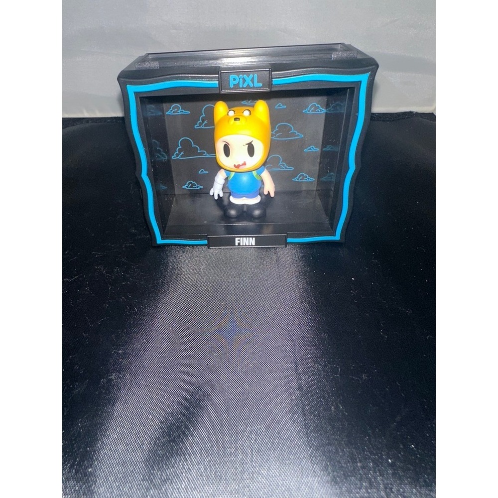 Thrilljoy PiXL Adventure Time Finn the Human Collectible Figure Display Case - Picture 1 of 4
